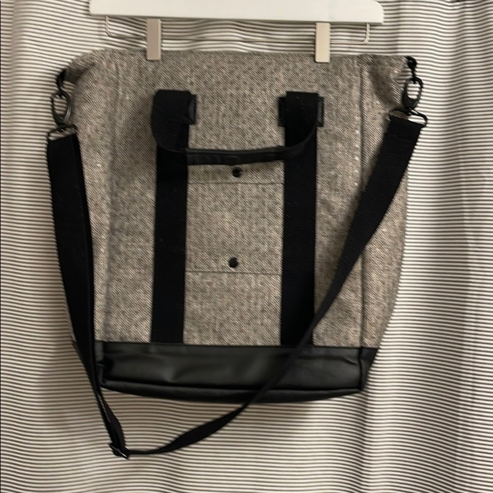 HEX lap top tote bag